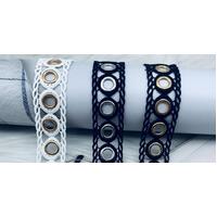 Trim/Style 10 [Colour: Black/Silver]