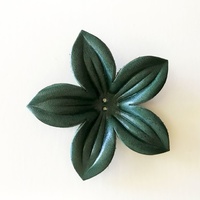 Leather Petals - Style 4 [Colour: Green]