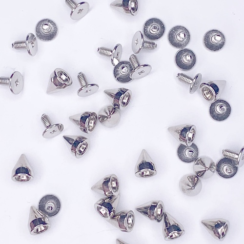 Studs/7mmx9mm - Qty 20