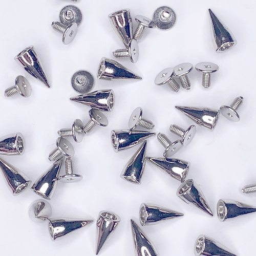 Studs/7mmx14mm - Qty 20