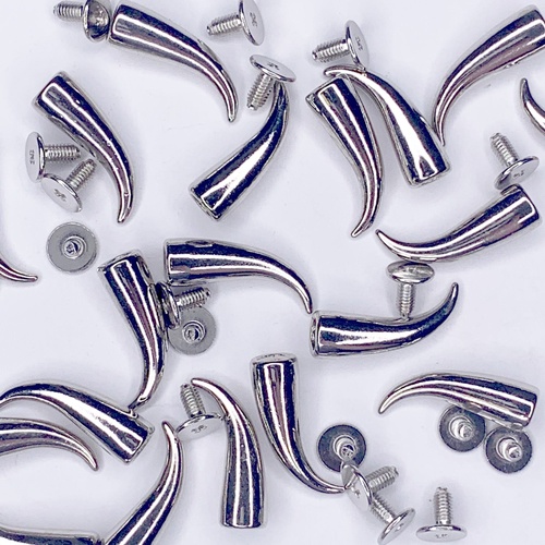 Studs/7mmx21mm - Qty 20