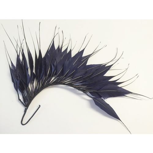 Feather Mount/Style 1 - Navy