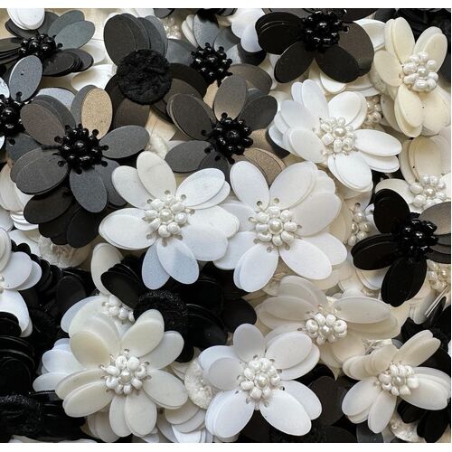 Beaded Flower - Style 09