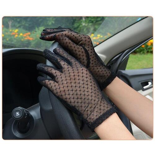 Gloves/Mesh/Spots - Black