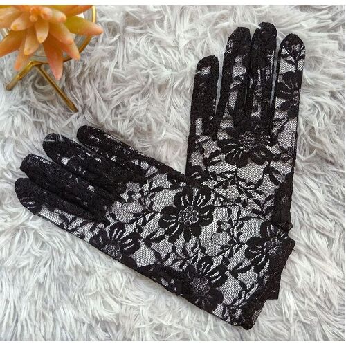 Ladies black lace shop gloves