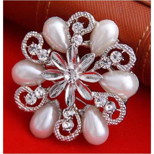 Brooch (71820)