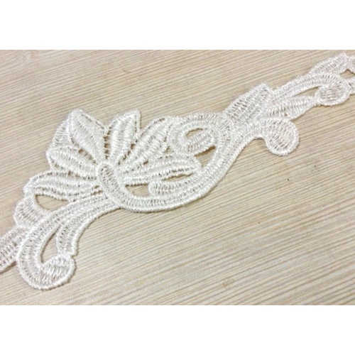 Guipure Lace Motif 10 - White