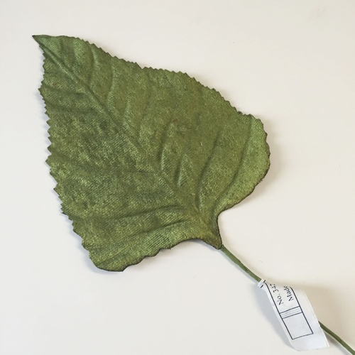 Large Velvet Leaf - Green